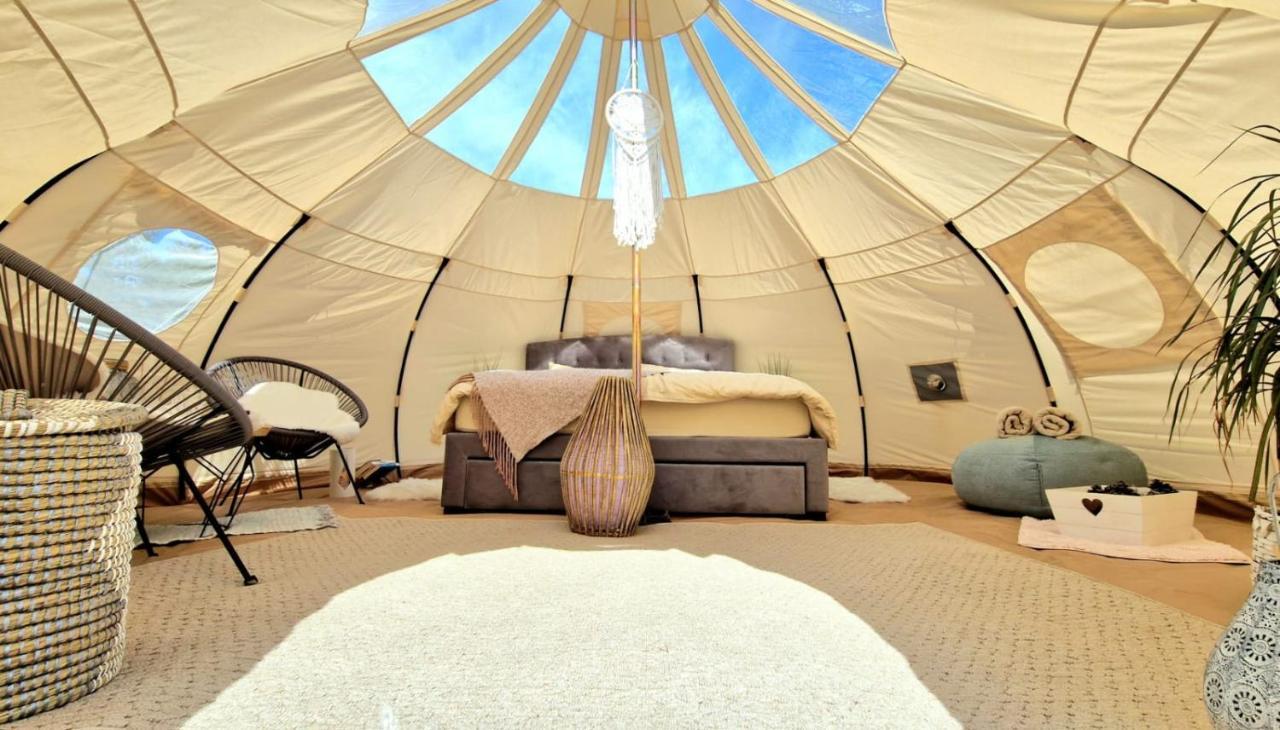 Luxury tent Ranna Surfikuela *